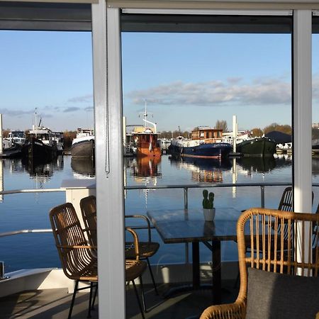 マーストリヒト Tiny Floating House Ibizaヴィラ エクステリア 写真